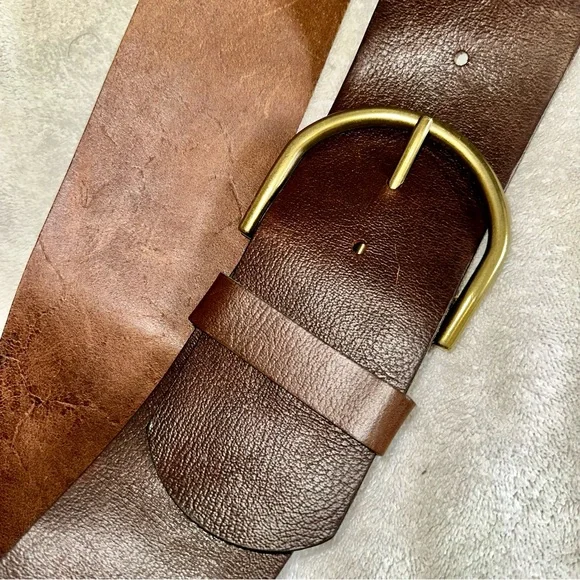 SOLD - Vintage Banana Republic Wide Brown Leather Belt Solid Brass Buckle - Picture 6 of 9